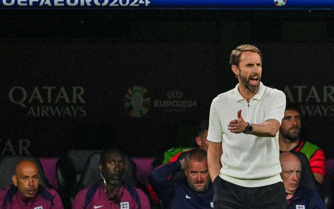 Gareth Southgate tenta levar a Inglaterra para o primeiro título europeu do país - Foto: Jewel Samad/AFP via Getty Images