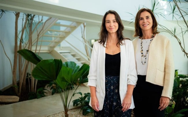 Auristela e Bruna Constantino recebem empresários e filantropos em coquetel Auristela e Bruna Constantino recebem empresários e filantropos em coquetel