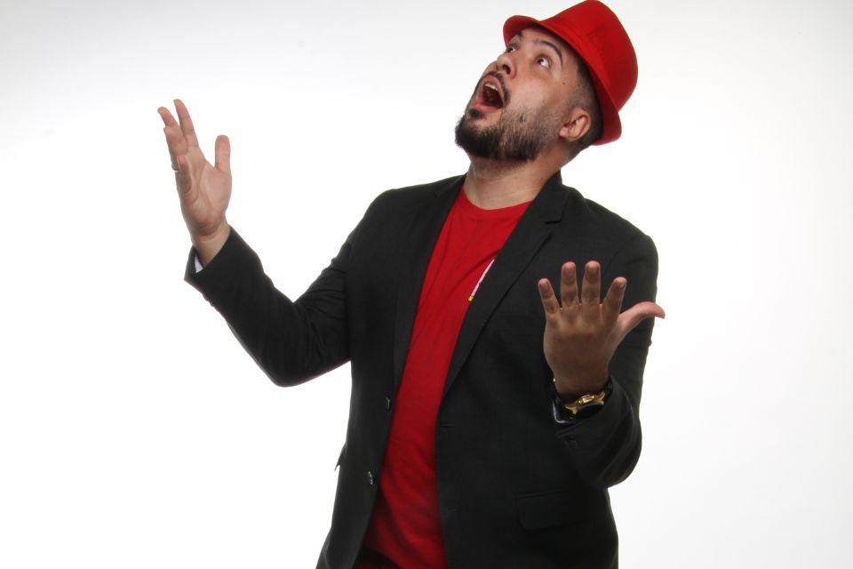 TJ Fernandes