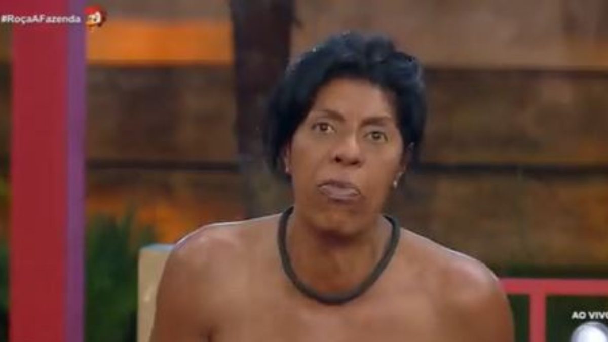 Reprodução/Record TV A Fazenda 15: Márcia Fu faz forte desabafo sobre dependência química Reprodução/Record TV