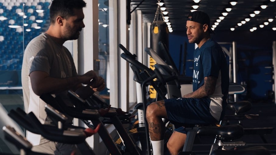 Neymar se reapresenta ao Al-Hilal