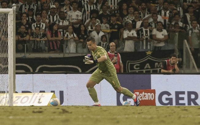Gritos homofóbicos são mais um episódio de intolerância em jogos do Atlético-MG