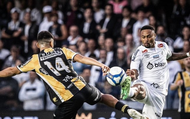 Santos tropeça em casa e fica no empate com Amazonas