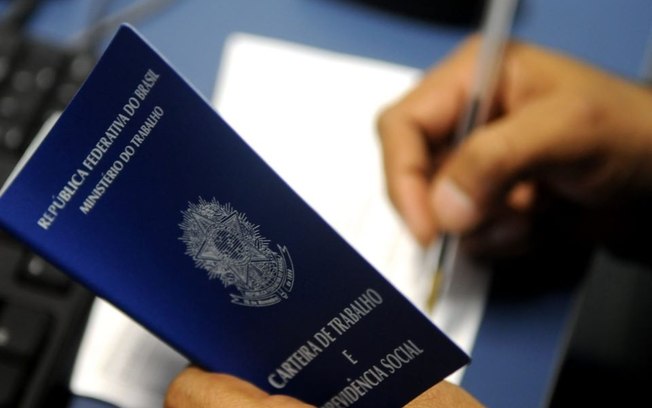 Agências do trabalhador têm 802 vagas abertas nesta sexta-feira (20) no DF Agências do trabalhador têm 802 vagas abertas nesta sexta-feira (20) no DF