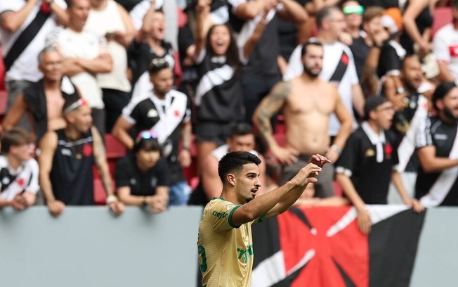 Resumo da rodada: três times abrem vantagem na briga pelo Brasileirão Resumo da rodada: três times abrem vantagem na briga pelo Brasileirão