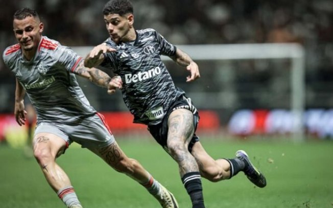 Inter faz 3 a 1 no Atlético e segue forte na briga por uma vaga no G4 