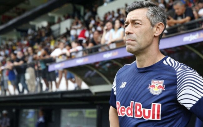 Pedro Caixinha chegou ao clube de Bragança Paulista em dezembro de 2022 Pedro Caixinha chegou ao clube de Bragança Paulista em dezembro de 2022