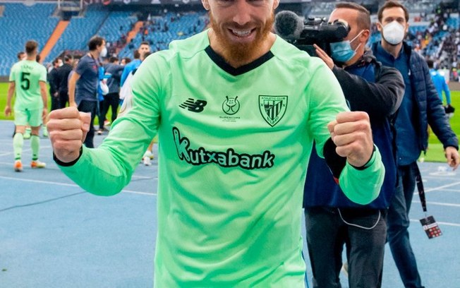 Botafogo faz proposta pela contratação de Iker Muniain Botafogo faz proposta pela contratação de Iker Muniain