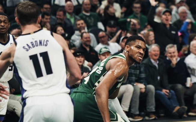 NBA: Giannis e Jokic se destacam com triplo-duplo