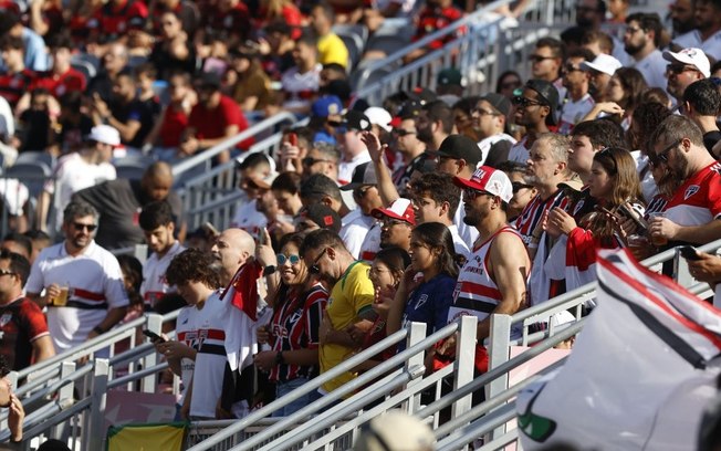 São Paulo estreia no Estadual contra o Botafogo-SP