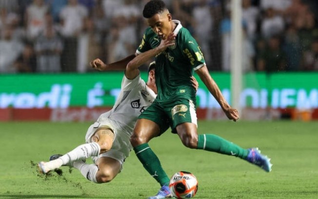 Guilherme e Giay em duelo no Santos x Palmeiras
