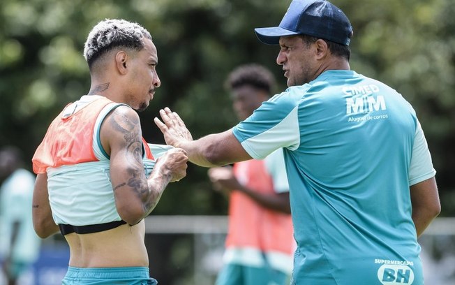 Itabirito e Cruzeiro se enfrentam no Independência, pelo Mineiro
