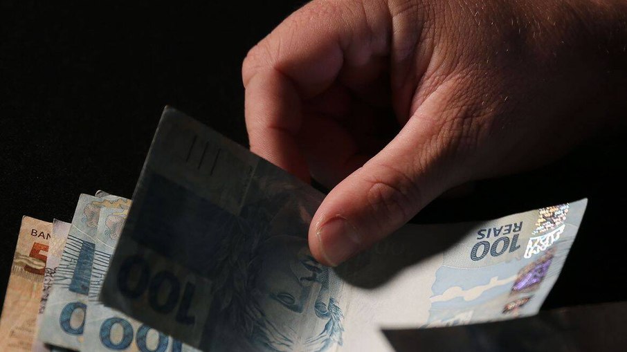 Mais de 5 mil brasileiros foram vítimas do golpe do Petróleo