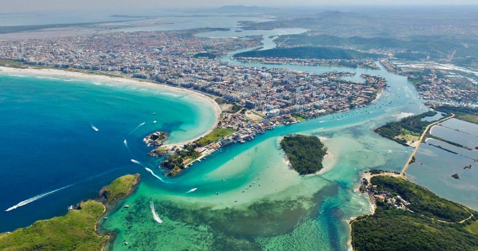Crise em Cabo Frio: Atraso de Salários, Perseguição a Trabalhadores e Nepotismo na Administração