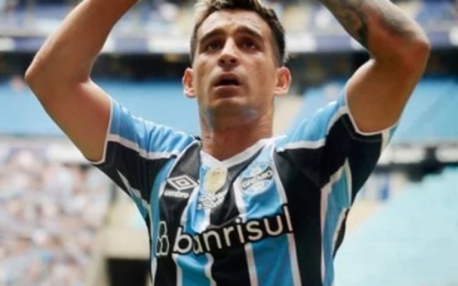 Grêmio goleia São Luiz e mantém sequência de vitórias na temporada