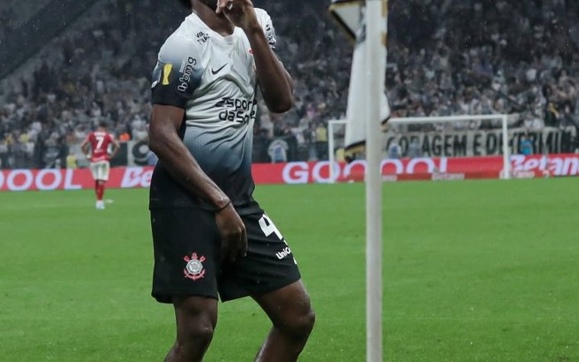 Após marcar mais um gol pelo Paulistão, Talles Magno se torna artilheiro