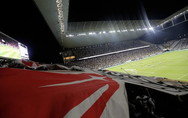 Vitória contra o Santos estabelece recorde de público do Corinthians na Neo Química Arena