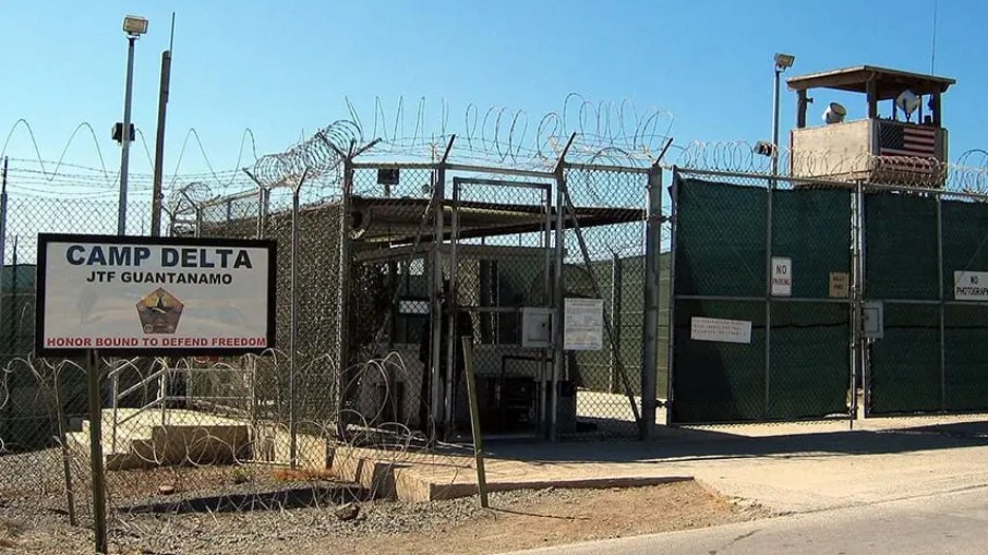 Pavilhão da prisão de Guantánamo, em Cuba