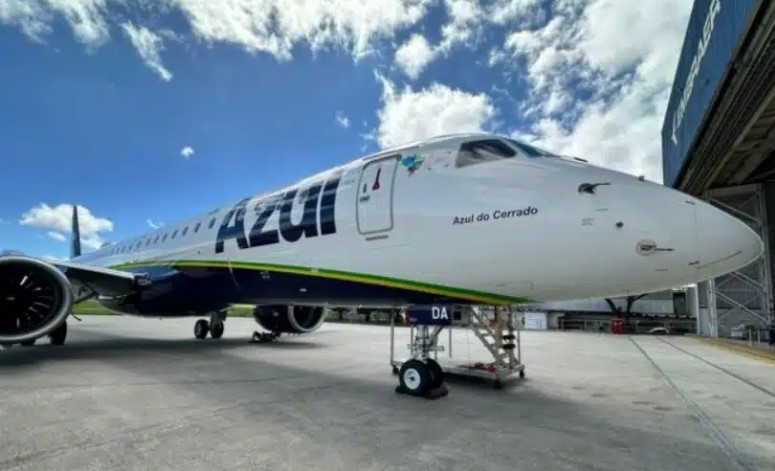 Azul suspende operações em mais 14 cidades devido a aumento de custos operacionais