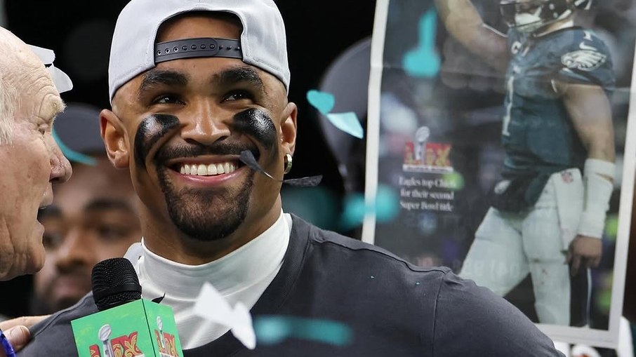 Jalen Hurts é o QB com mais jardas corridas num Super Bowl