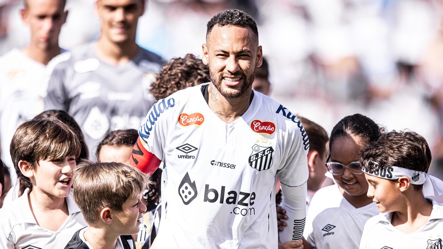 Presidente se mostra otimista com possível renovação de Neymar