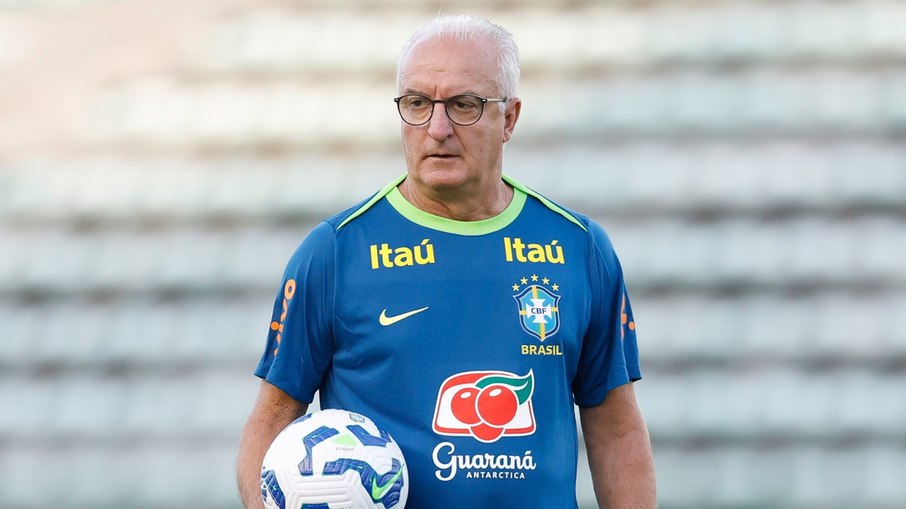 Dorival Júnior  revelou mudanças na seleção brasileira