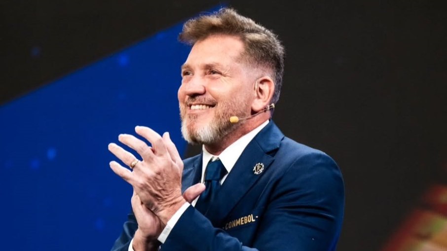 Presidente da Conmebol se pronuncia após fala polêmica em sorteio