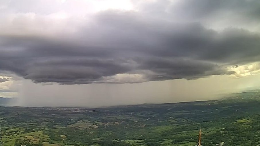 Áreas no Norte terão chuvas fortes