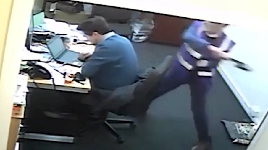 Diretor ataca vice no País de Gales