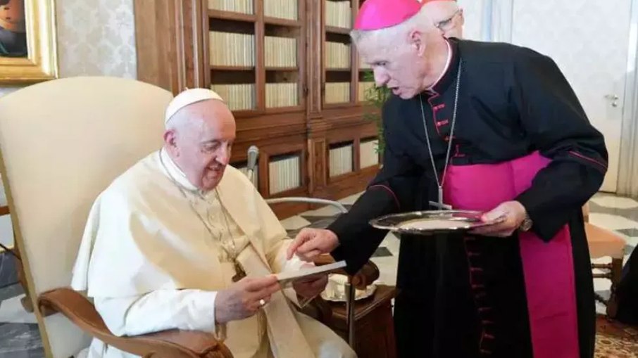 Cardeal e Papa Francisco se encontraram em setembro de 2022
