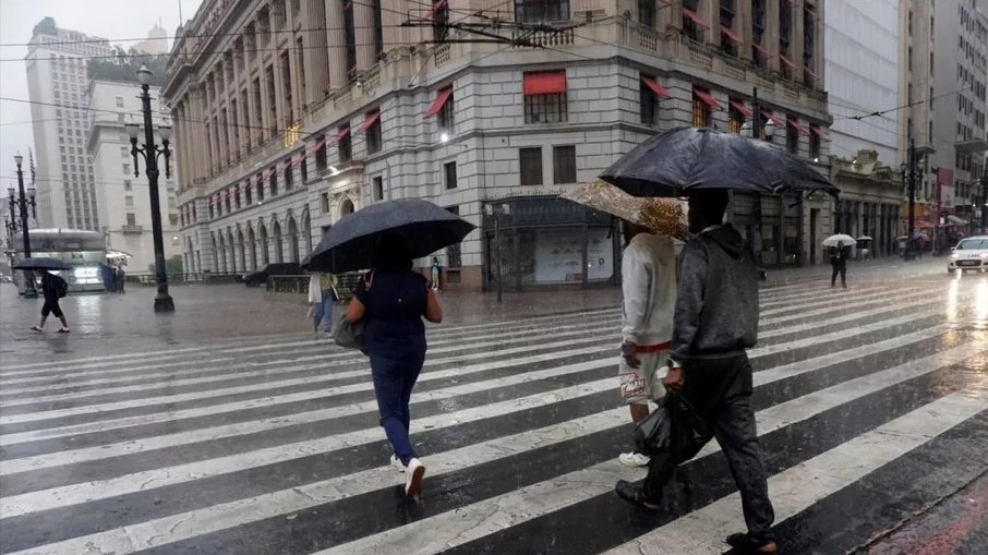 Há possibilidade de chuvas frequentes e intensas na cidade de São Paulo e na Grande São Paulo ao longo desta semana.