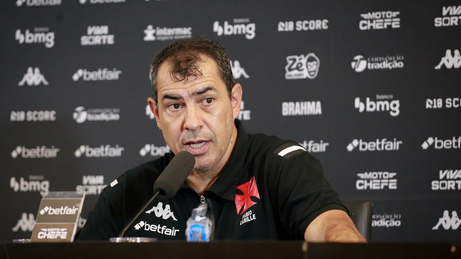 Fábio Carille chegou ao Vasco em dezembro