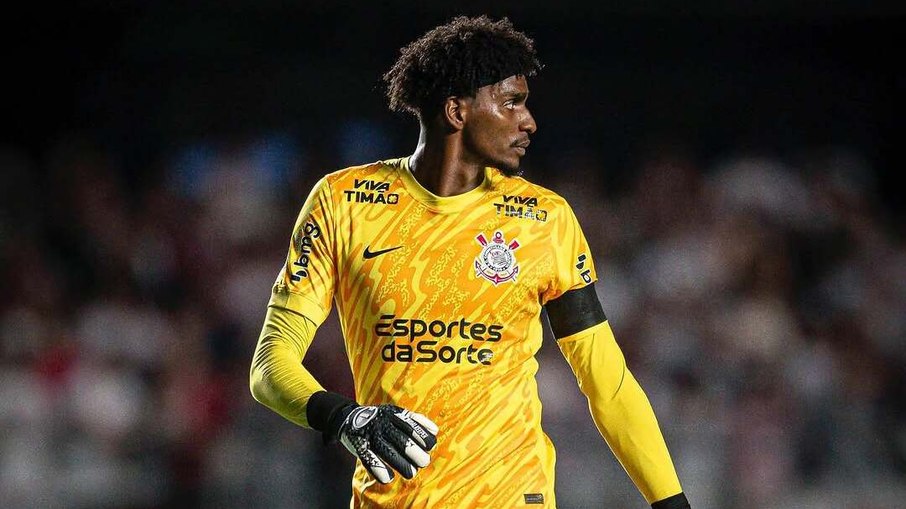 Hugo Souza comenta sobre Dorival no Corinthians