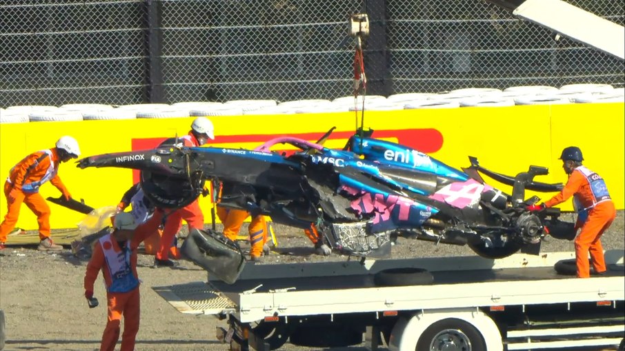 Carro de Jack Doohan ficou destruído após a batida