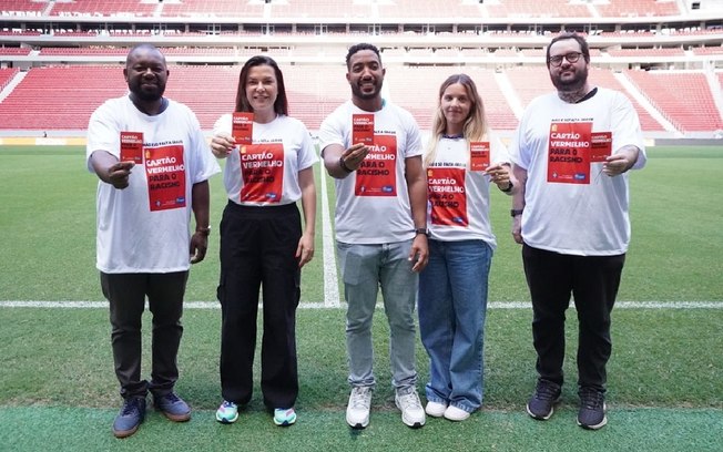 Campanha “Cartão Vermelho para o Racismo” volta a Brasília em partidas de Fluminense e Botafogo