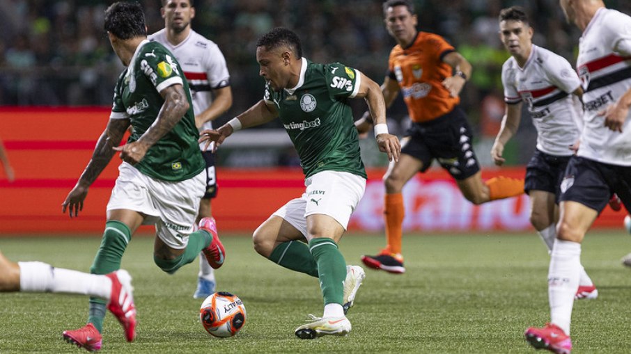 Palmeiras recebe o São Paulo pela 8ª rodada do Brasileirão 2025 Palmeiras recebe o São Paulo pela 8ª rodada do Brasileirão 2025