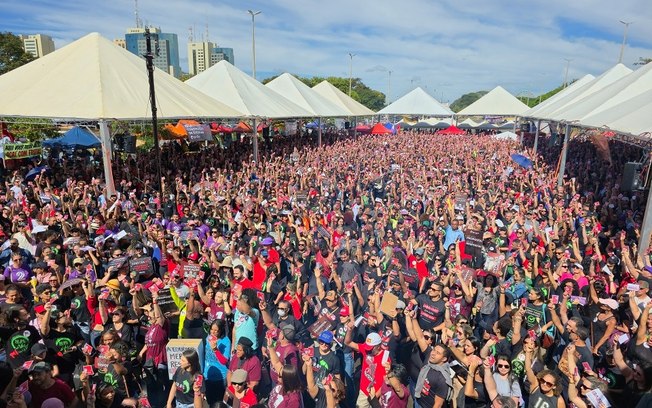 TJDFT determina multa de R$ 1 milhão ao Sinpro-DF em caso de greve dos professores TJDFT determina multa de R$ 1 milhão ao Sinpro-DF em caso de greve dos professores
