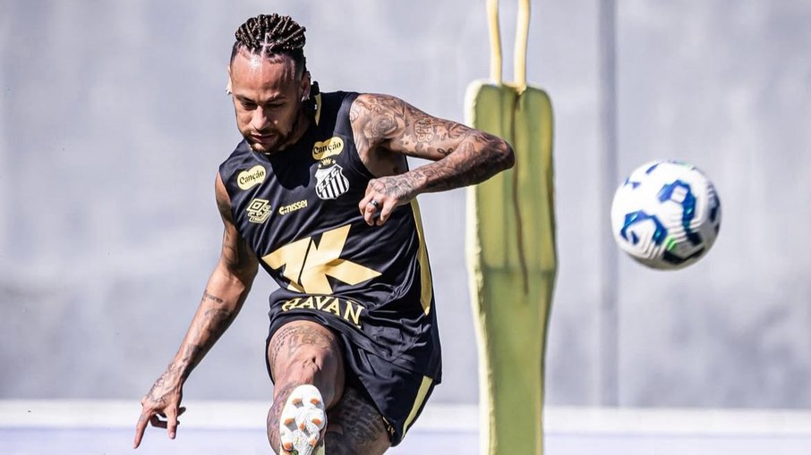 Neymar voltou a atuar nesta quinta-feira