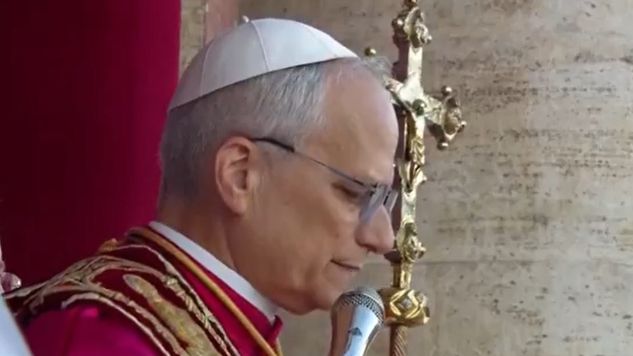 Papa Leão XIV discursou aos fiéis