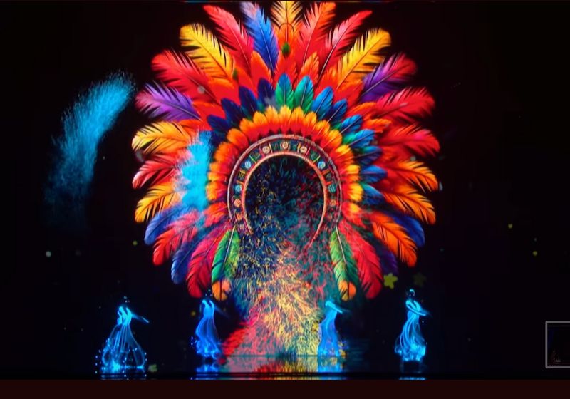 Grupo de dança brasileiro arrasa no “America’s Got Talent”, nos EUA, e é aplaudido de pé; vídeo Com sons, cores e animais da Amazônia, o grupo de dança brasileiro LightWire foi o grande vencedor da noite no America