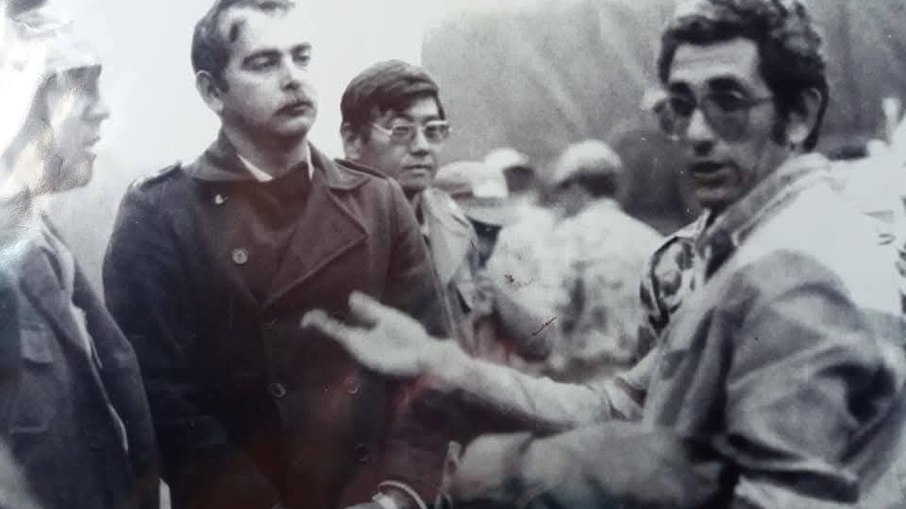 Juan Bernabeu (à direita) e Coronel Airton (à esquerda) em interrogatório na serra