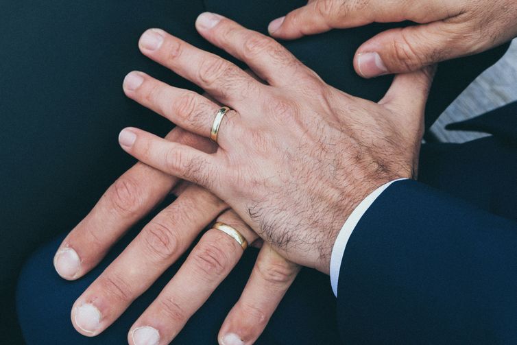 Nick Karvounis/Unsplash Casamento homoafetivo. Foto: Nick Karvounis/Unsplash