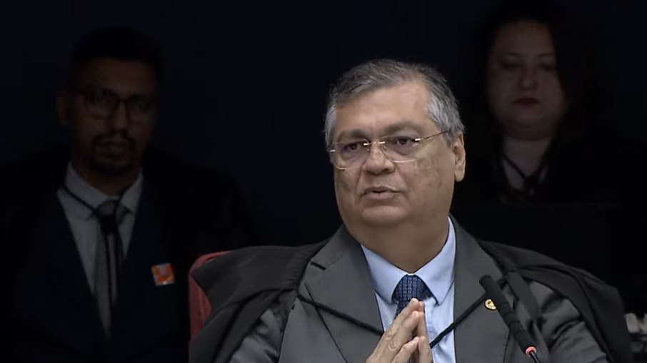 No STF, as emendas são discutidas no âmbito das Ações Diretas de Inconstitucionalidade (ADIs) 7688, 7695 e 7697, das quais o ministro Flávio Dino é relator. No STF, as emendas são discutidas no âmbito das Ações Diretas de Inconstitucionalidade (ADIs) 7688, 7695 e 7697, das quais o ministro Flávio Dino é relator.