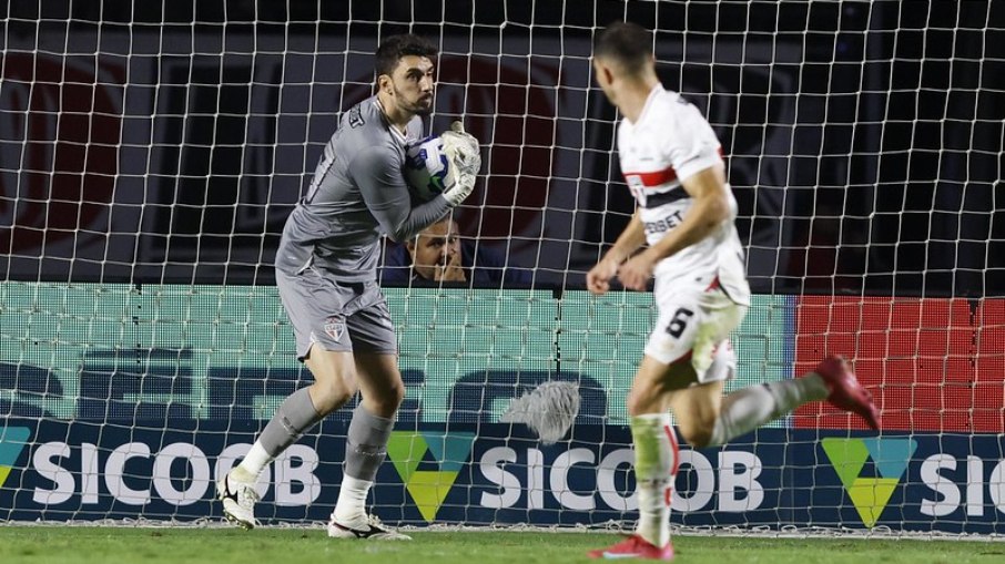 São Paulo encara o Vasco pela 12ª rodada do Brasileirão São Paulo encara o Vasco pela 12ª rodada do Brasileirão