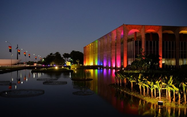 Brasil adere à proposta espanhola em favor dos direitos das pessoas LGBTQIA 