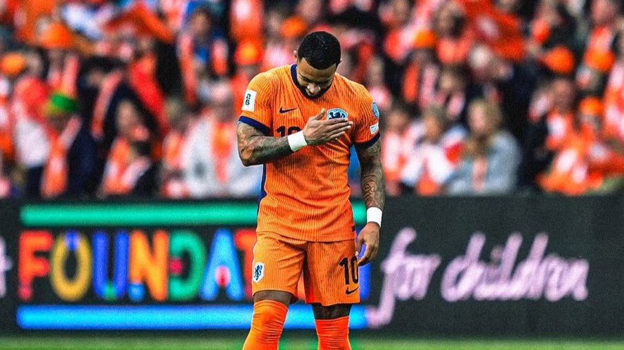 Memphis Depay iguala Robin van Persie como o maior artilheiro da história da seleção holandesa