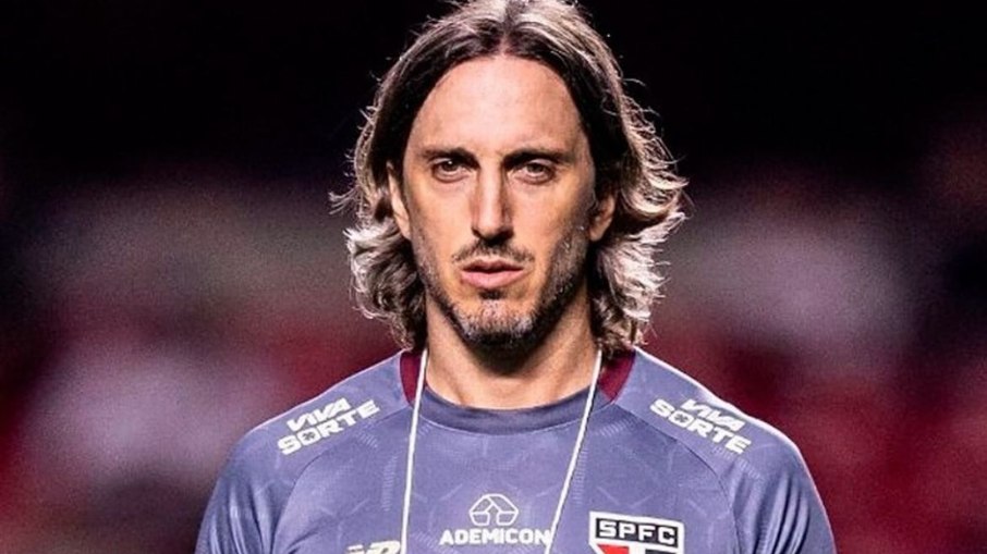 Luis Zubeldía está fora do São Paulo Luis Zubeldía está fora do São Paulo