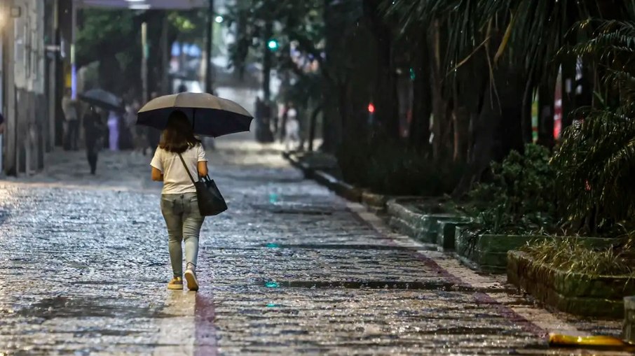Temporal em todo o país