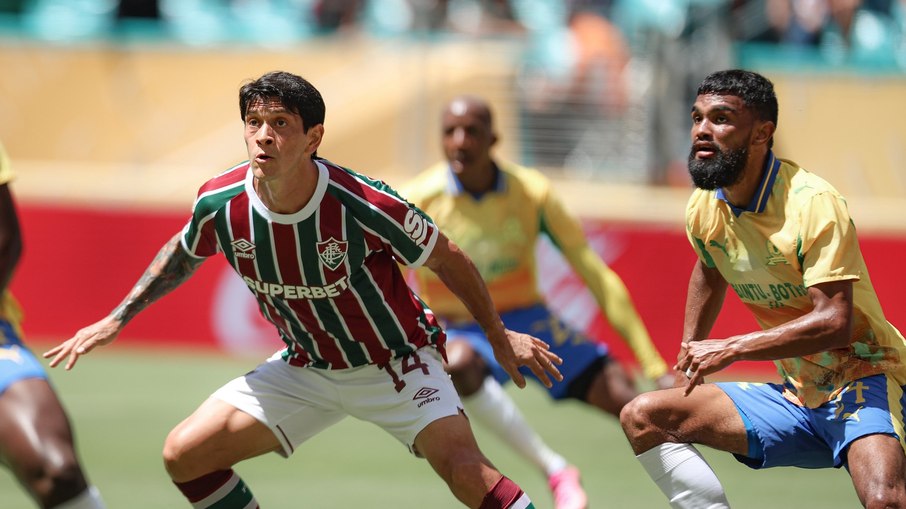 Fluminense empata, avança em 2º e foge de Fluminense empata, avança em 2º e foge de