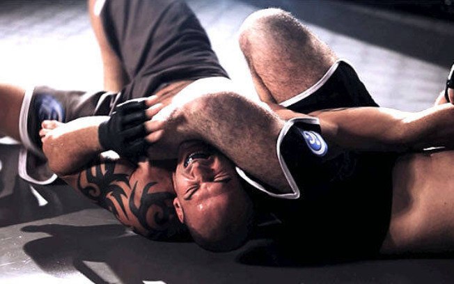 Golpe de jiu-jitsu (Imagem Ilustrativa) Golpe de jiu-jitsu (Imagem Ilustrativa)